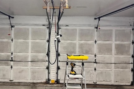 overhead garage door repair